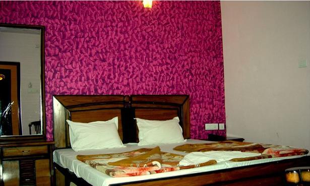 Hotel Rest Inn Lucknow Exterior foto